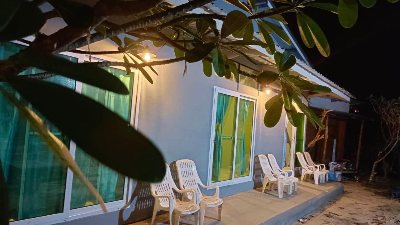 Ozone Beach Huts Ko Lanta Eksteriør billede